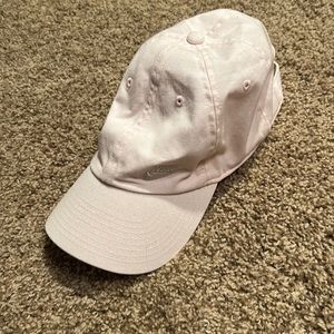 hat